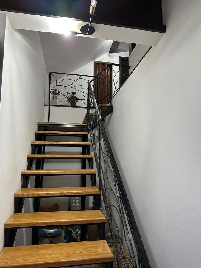 Casa De Vacanta Mirela Novaci-Străini Esterno foto